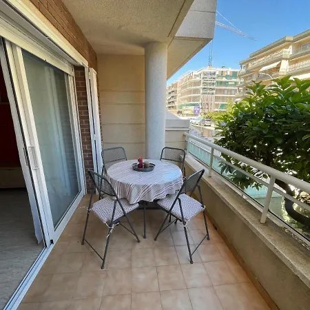 Apartamento En Primera Linea De Playa En Calafell Exterior photo